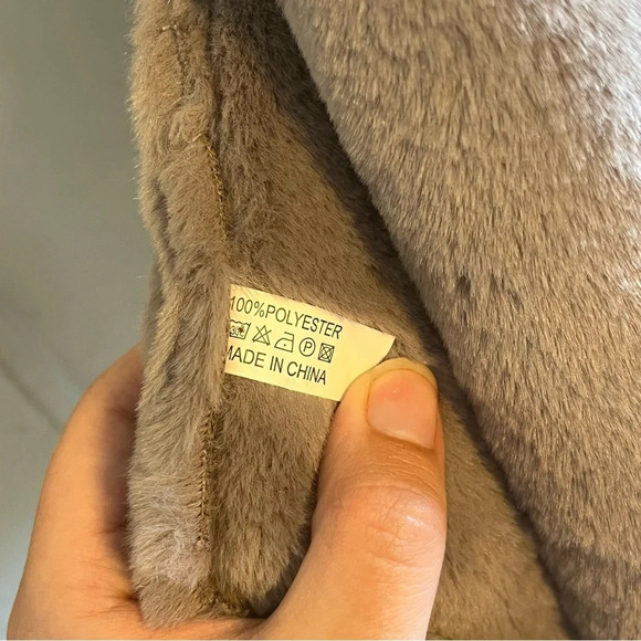 Mia & Tess Exclusive Grey Suede Cardigan Vest one size - Picture 7 of 8